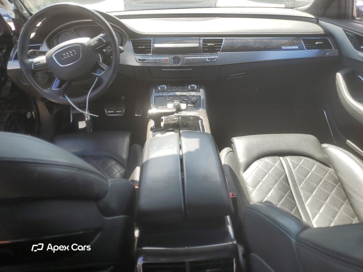 Audi S8 2014
