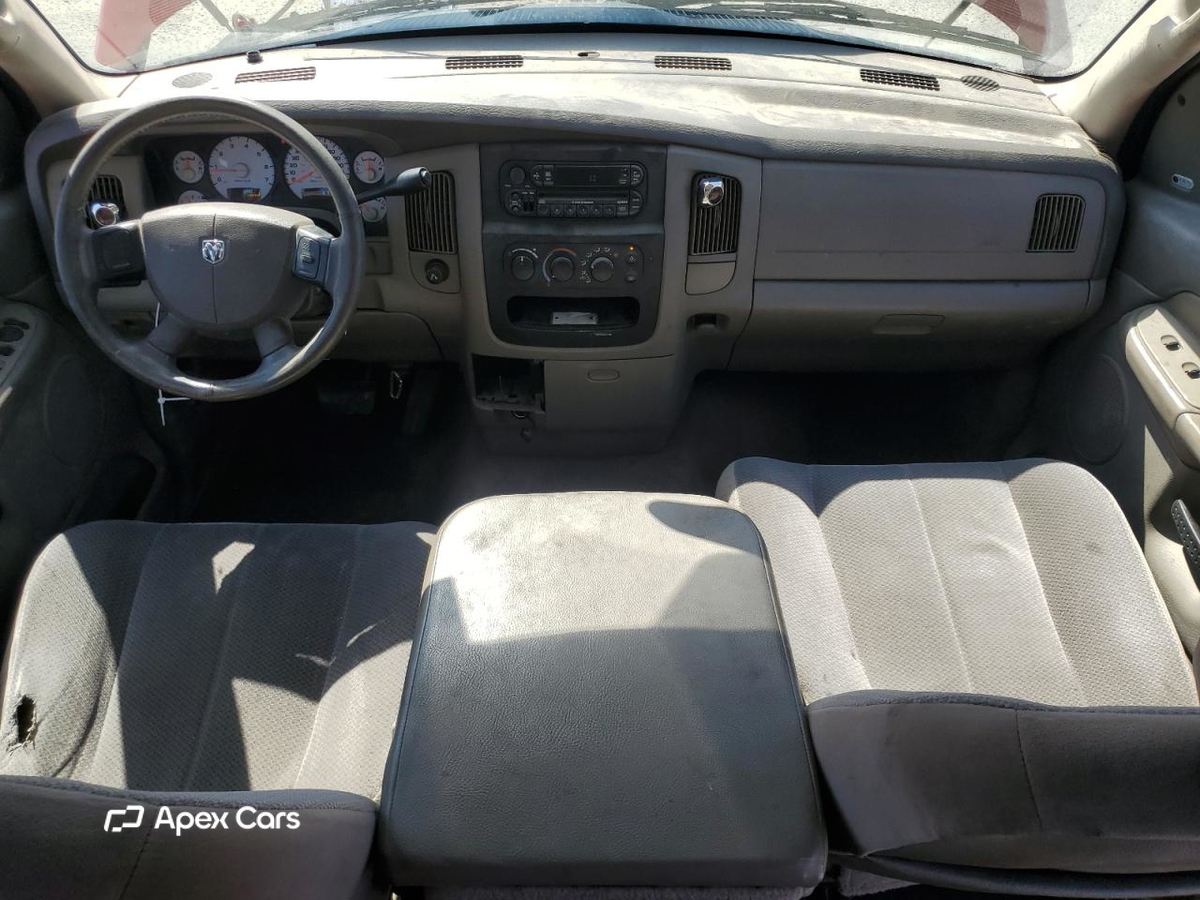 Dodge RAM 2004
