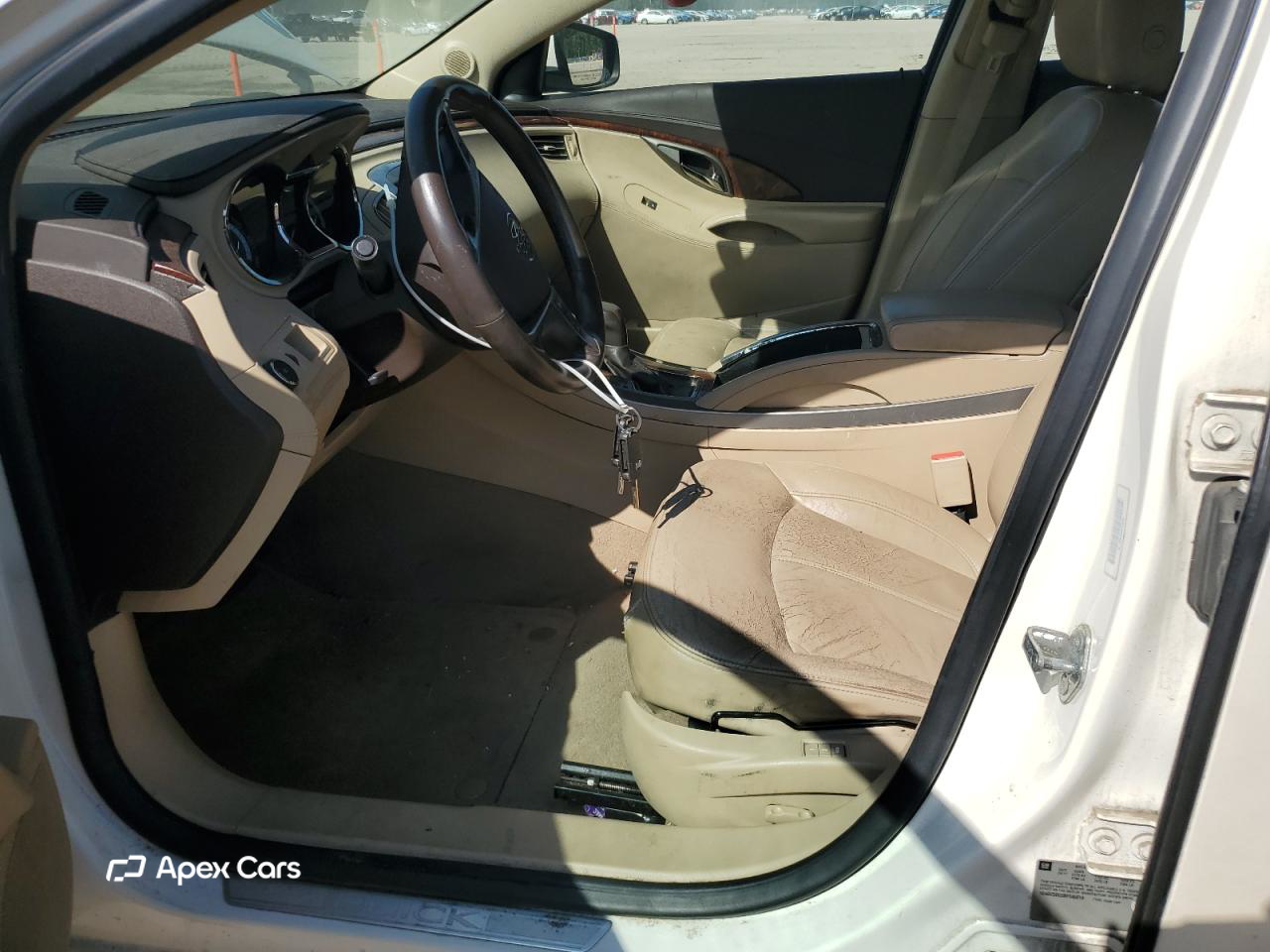 Buick LaCrosse 2011