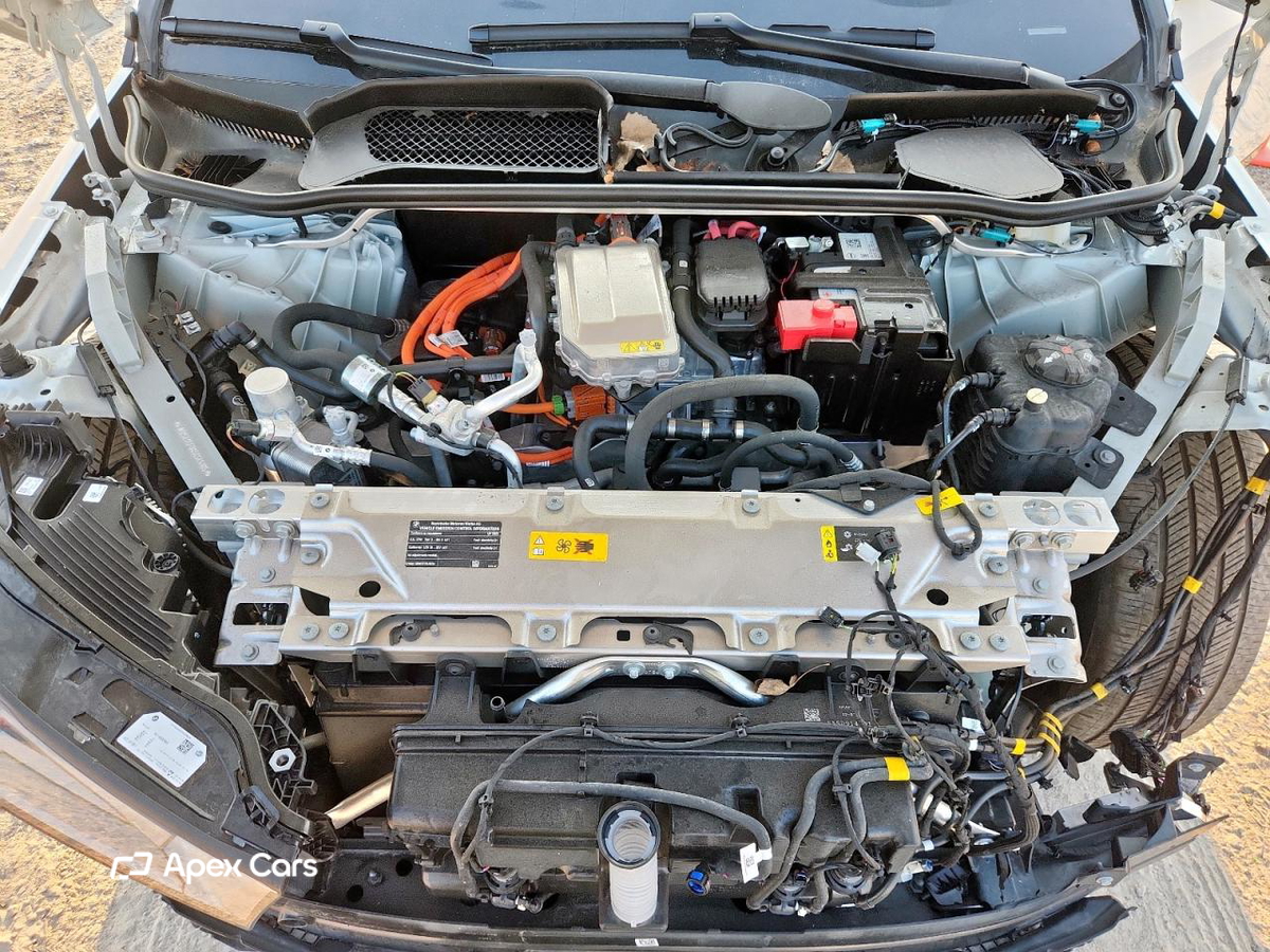 BMW iX 2025