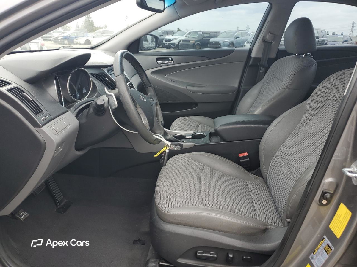 Hyundai Sonata 2011