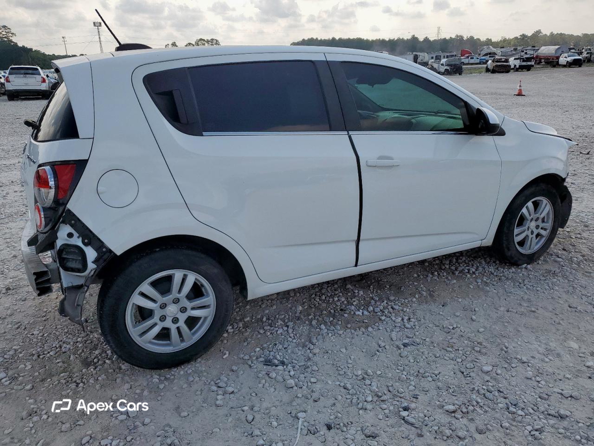 Chevrolet Sonic 2016