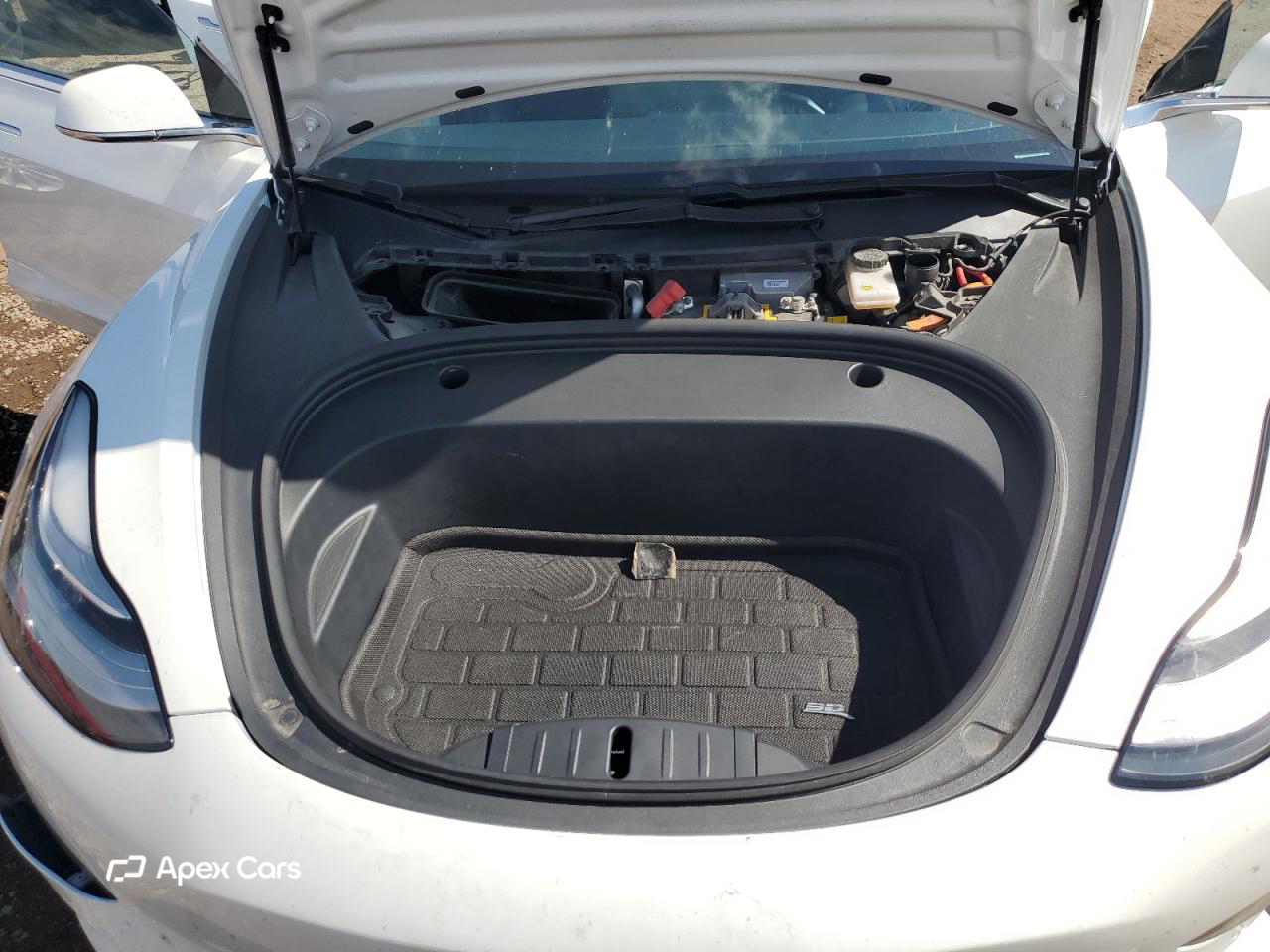 Tesla Model 3 2020