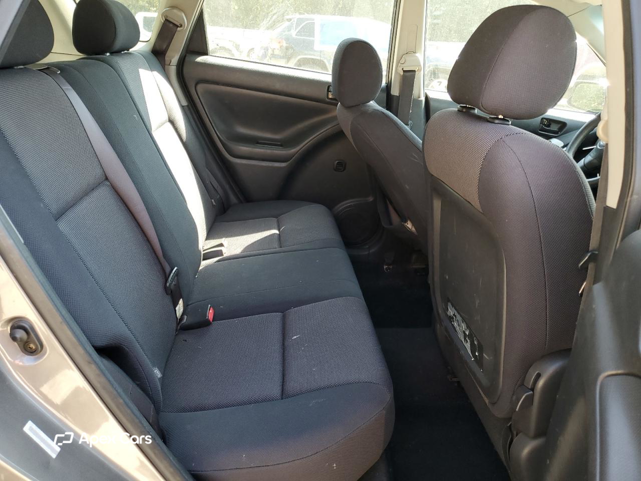 Pontiac Vibe 2004