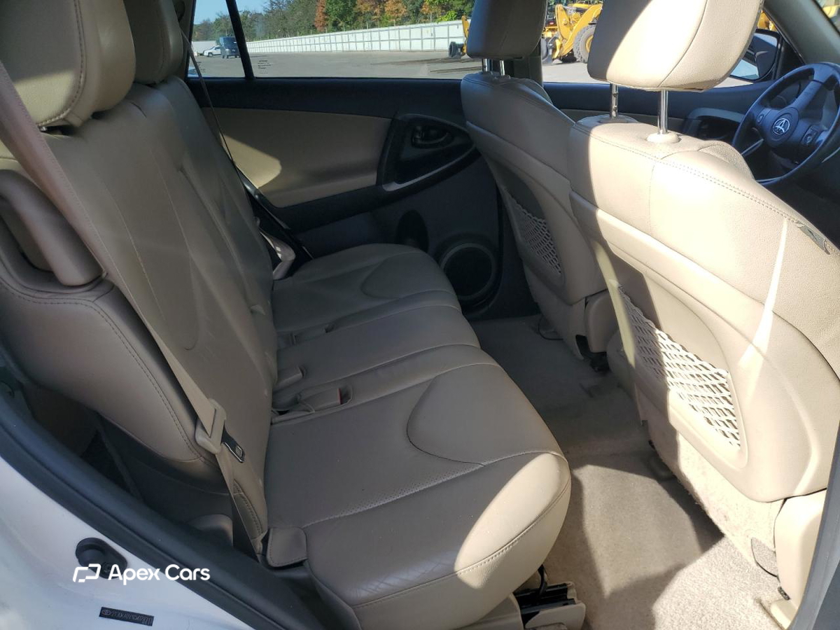 Toyota RAV 4 2012