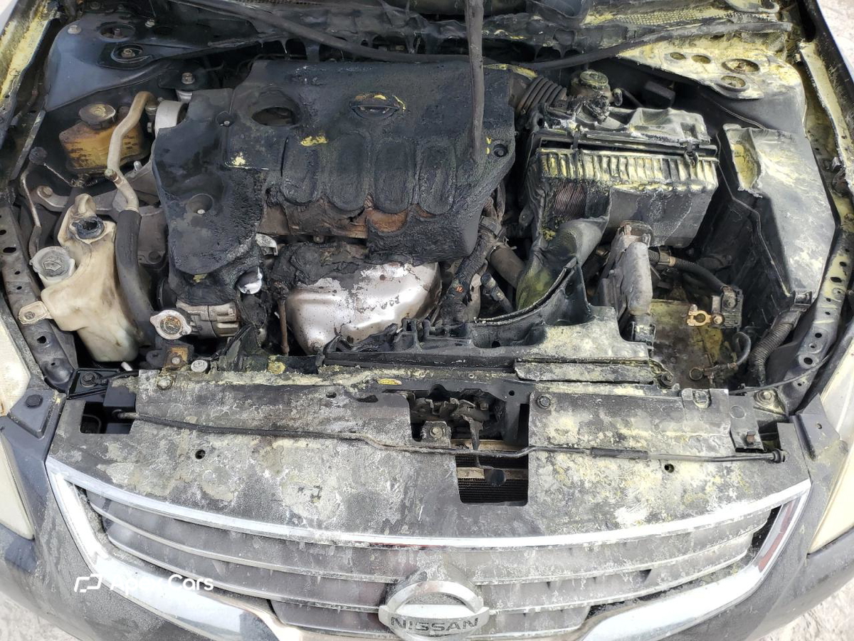 Nissan Altima 2010