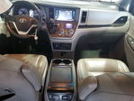 Toyota Sienna 2015