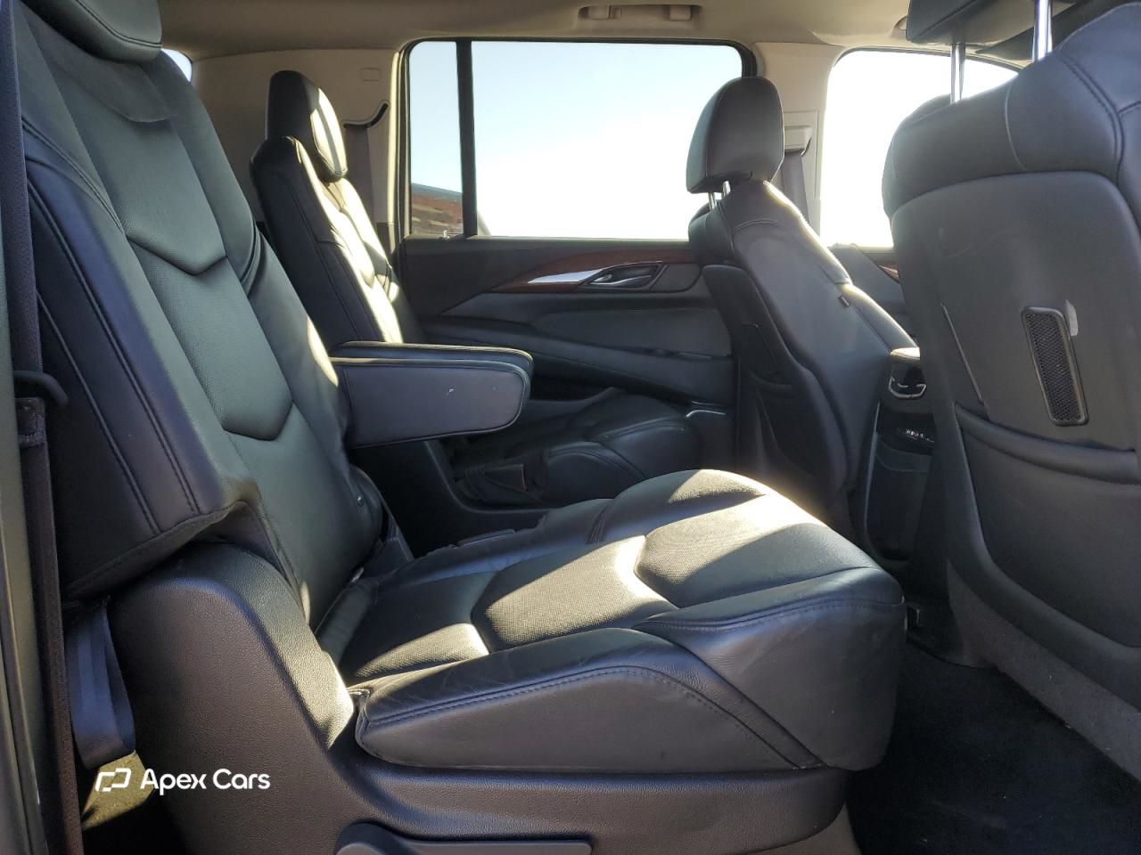 Cadillac Escalade 2015