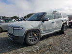 Rivian R1S 2023