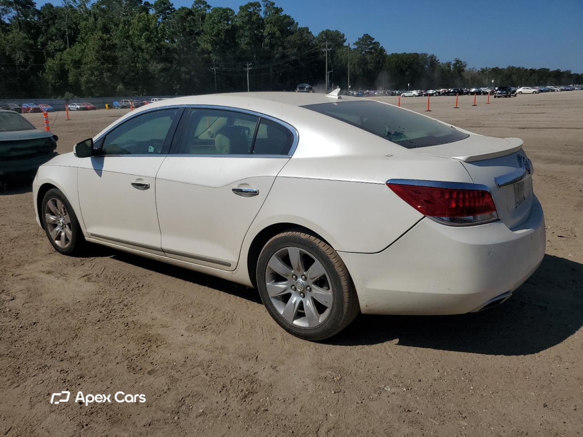 Buick LaCrosse 2011