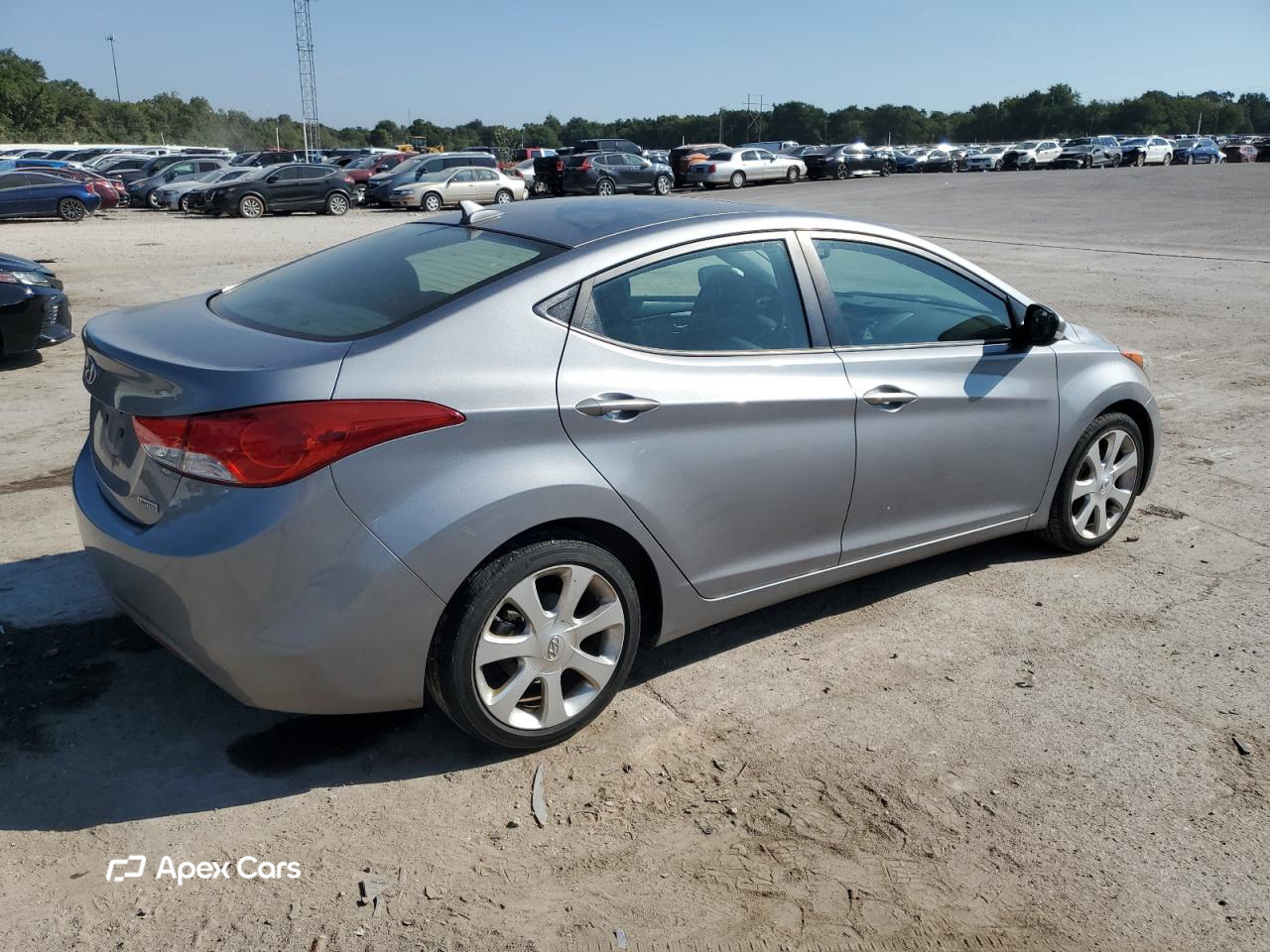 Hyundai Elantra 2012