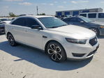 Ford Taurus 2015