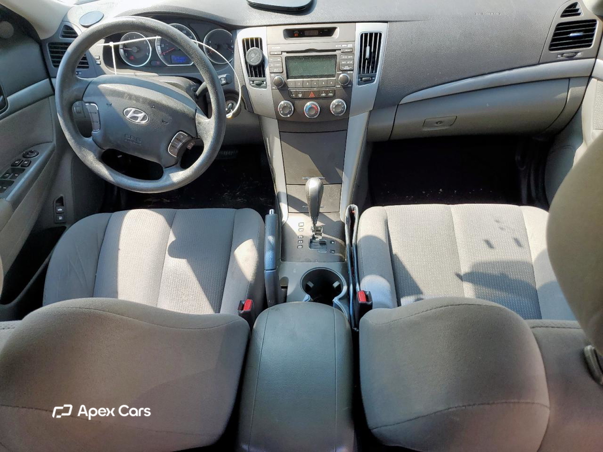 Hyundai Sonata 2010