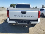Toyota Tacoma 2024