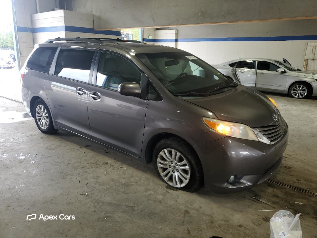 Toyota Sienna 2015