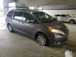 Toyota Sienna 2015