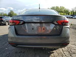Nissan Versa 2024