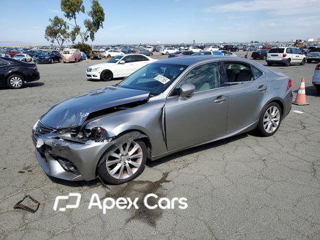 Lexus IS 2015 - Image 1 of 12