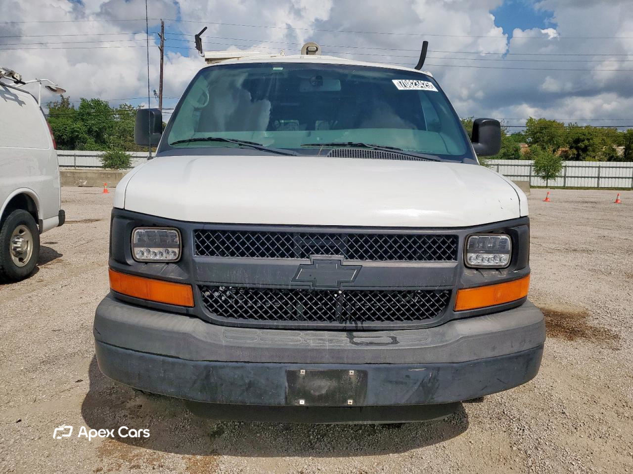 Chevrolet Express 2013