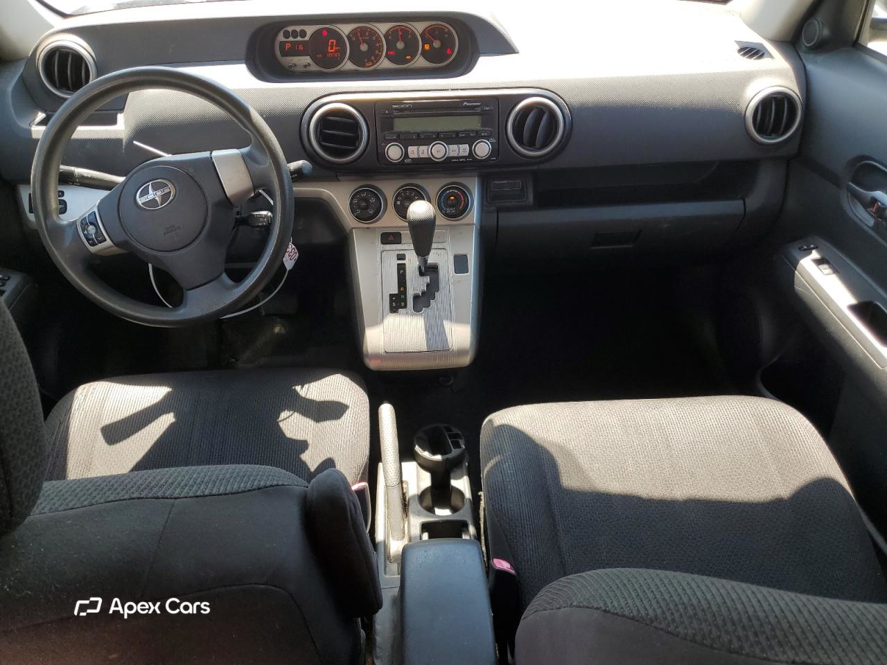 Scion  2008