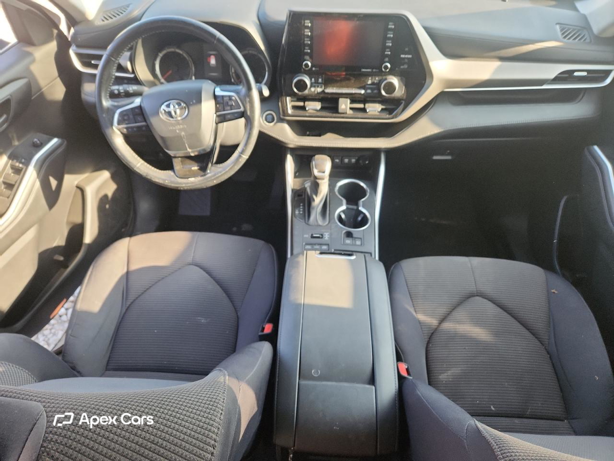 Toyota Highlander 2021