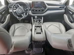 Toyota Highlander 2021