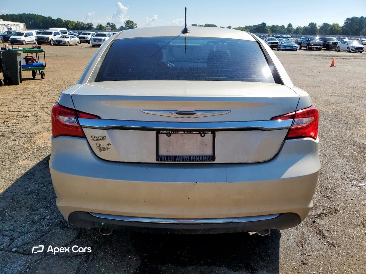 Chrysler 200 2014