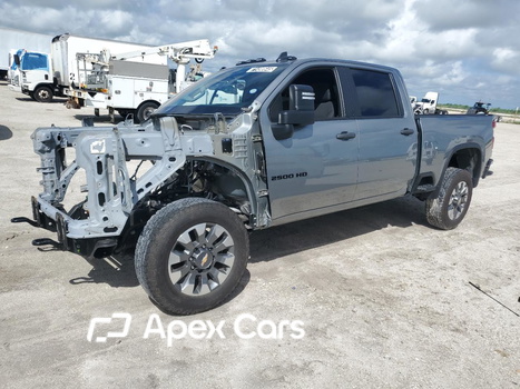 Chevrolet Silverado 2024 - Image 1 of 14