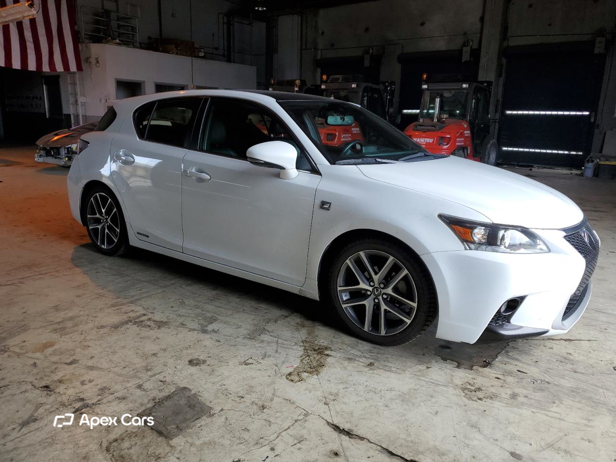 Lexus CT 2014