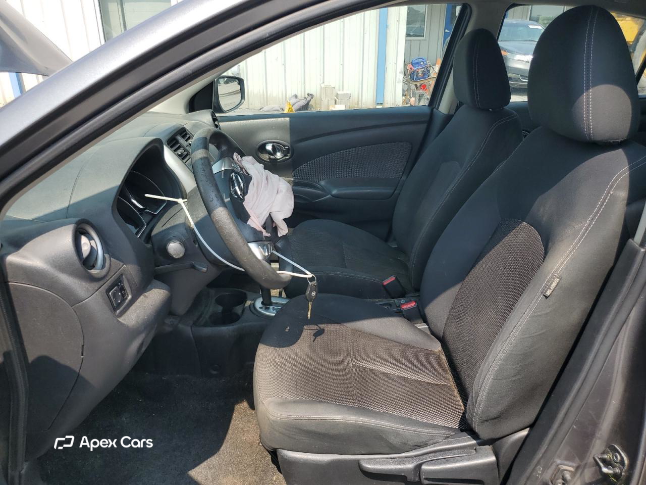 Nissan Versa 2016