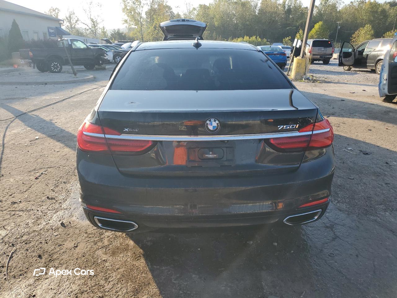 BMW Series 7 2016