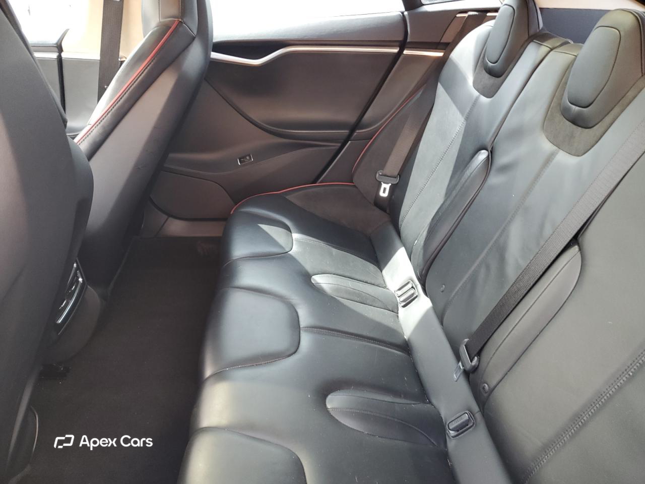 Tesla Model S 2013