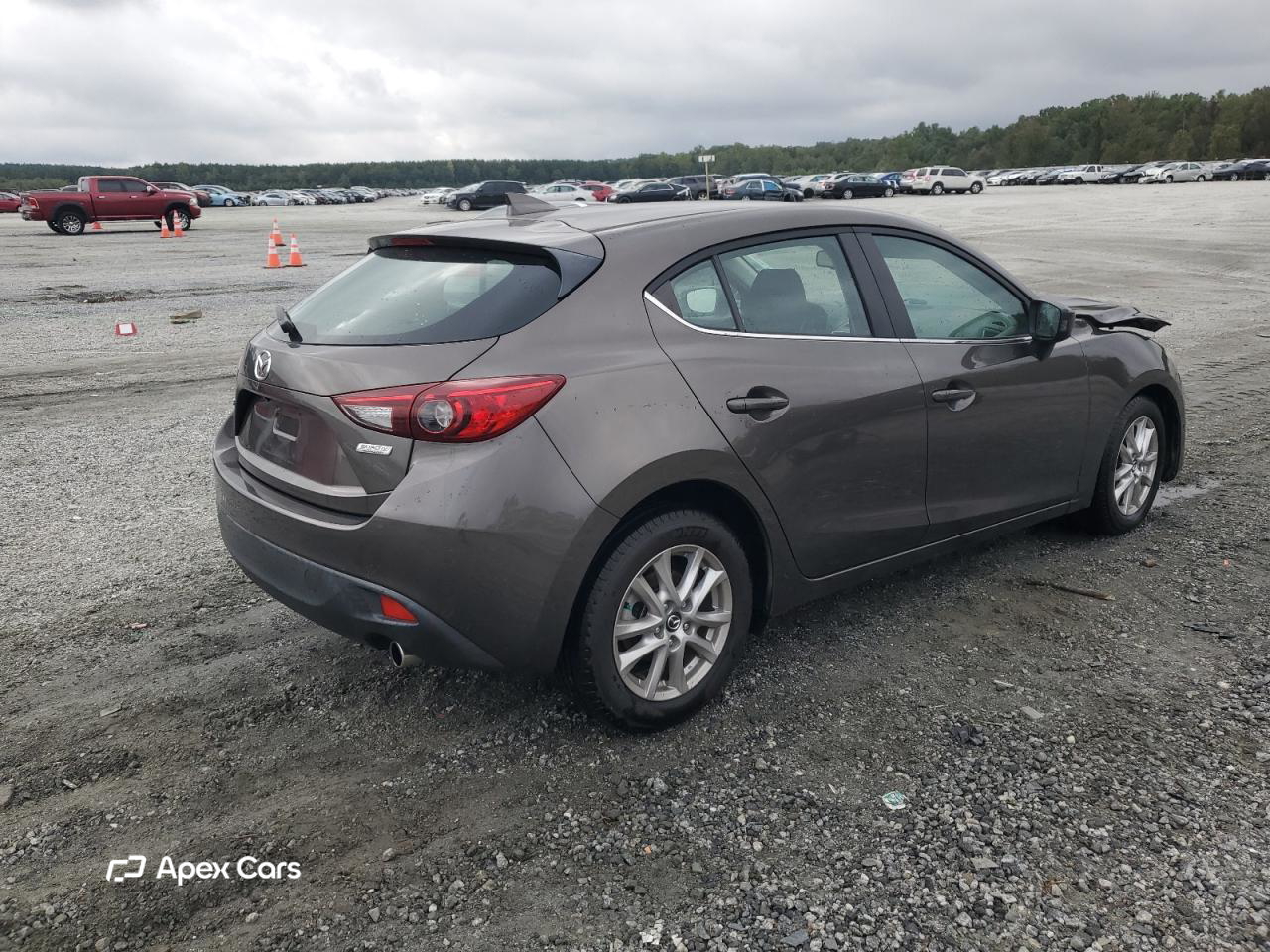 Mazda 3 2016
