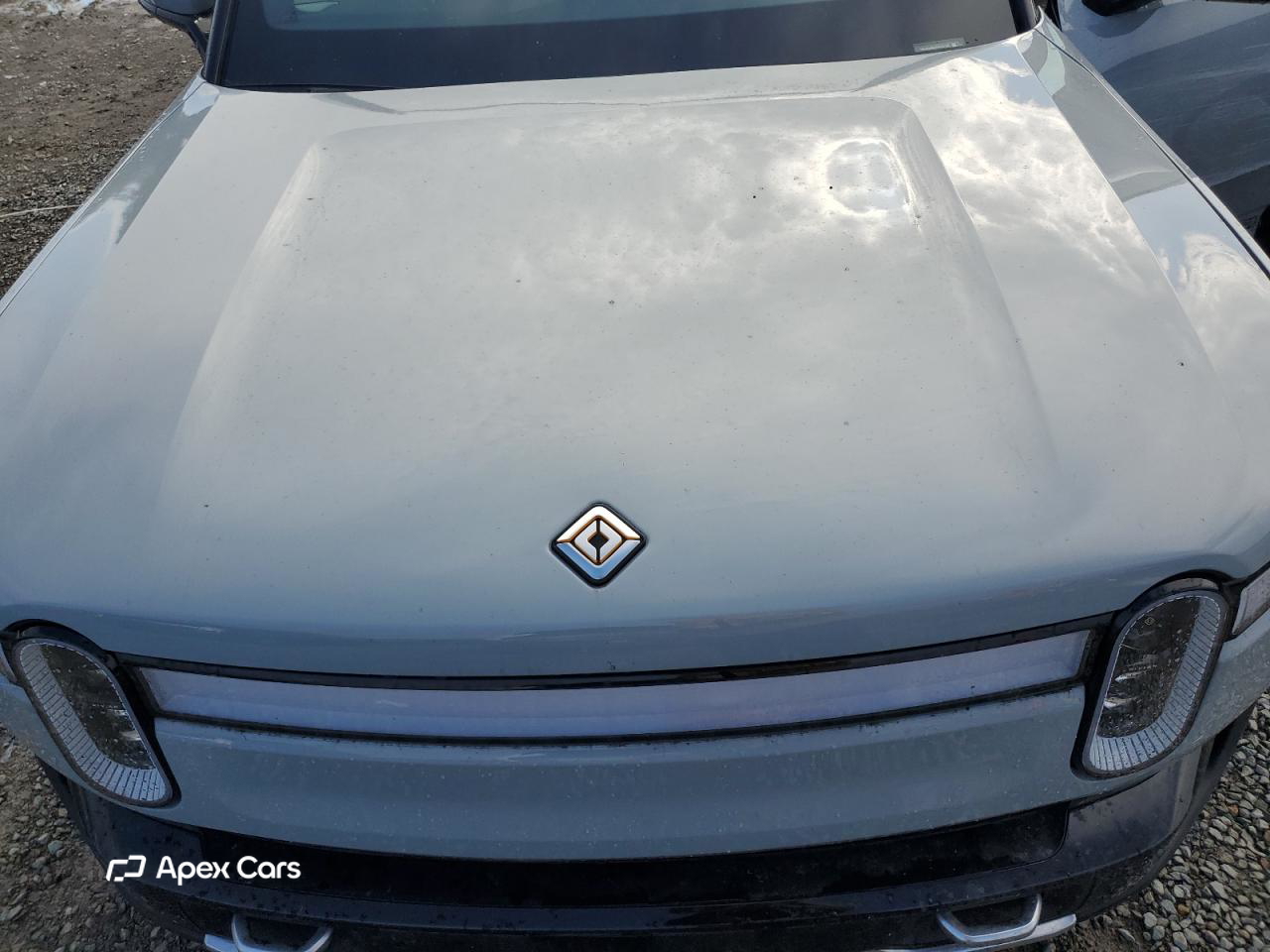Rivian R1S 2023