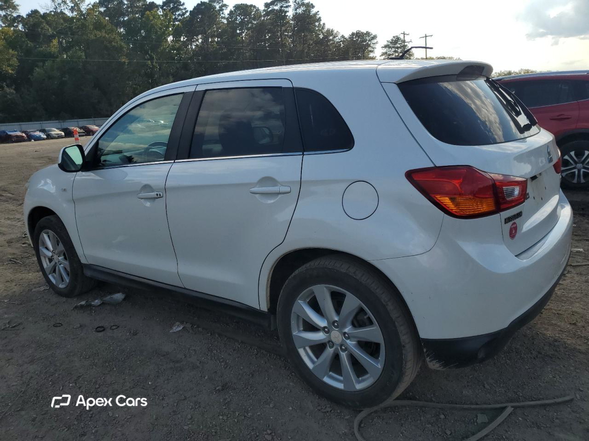 Mitsubishi Outlander 2015