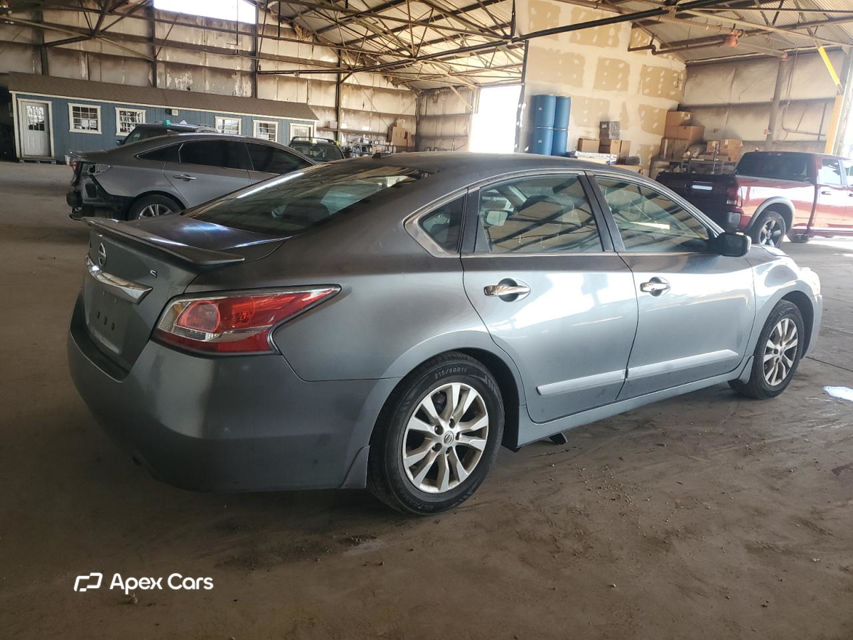 Nissan Altima 2015