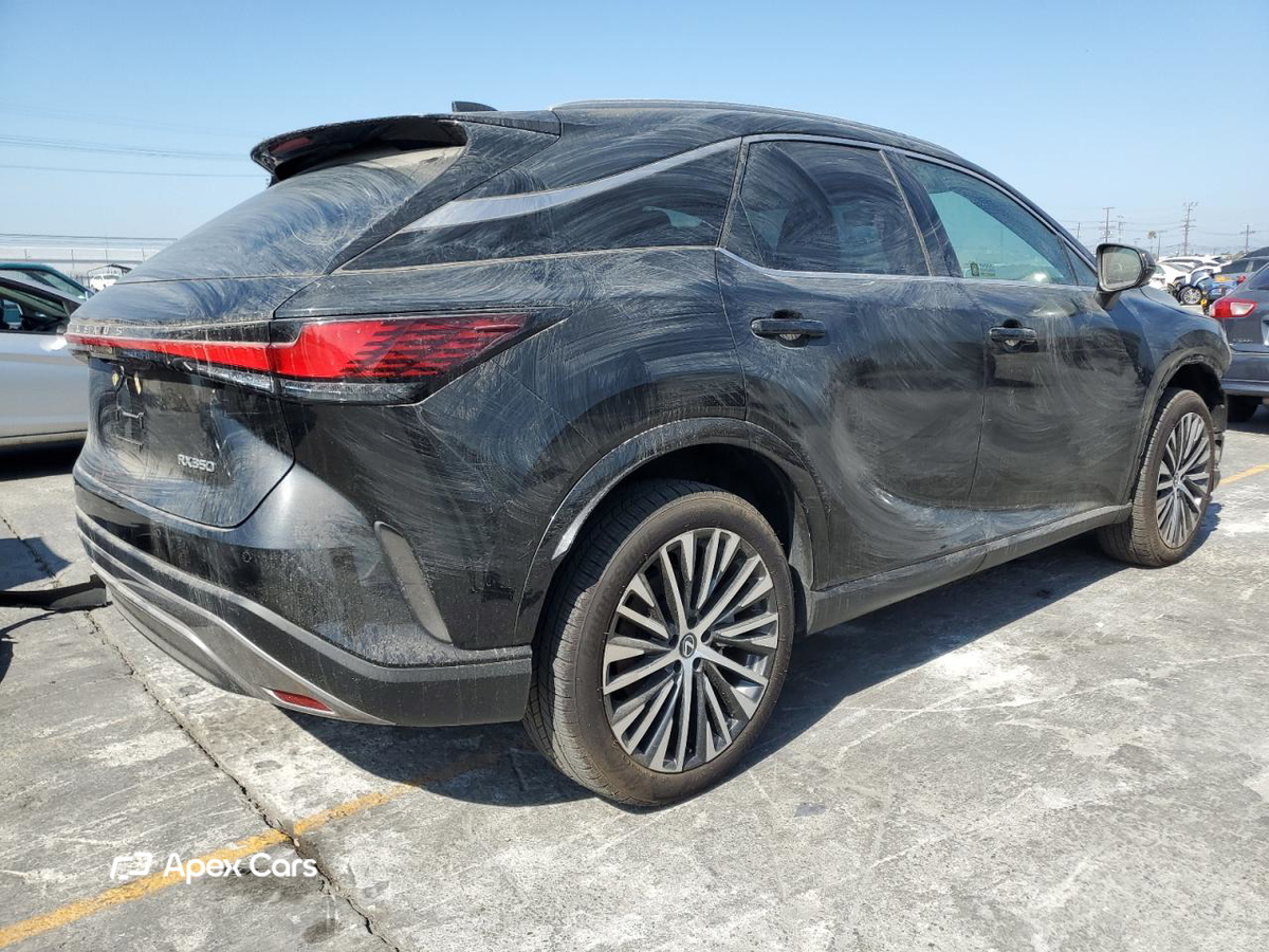 Lexus RX 2023
