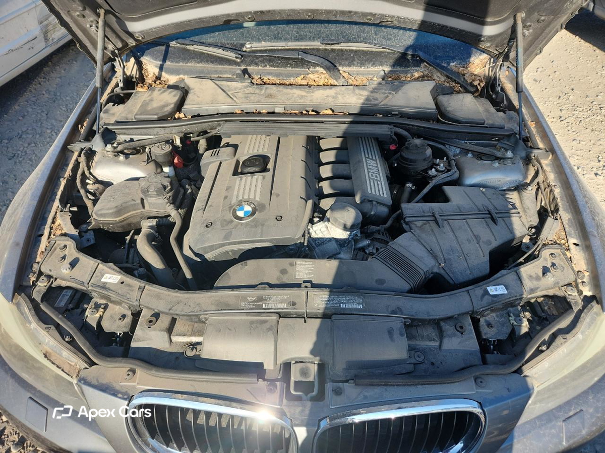 BMW Series 3 2011