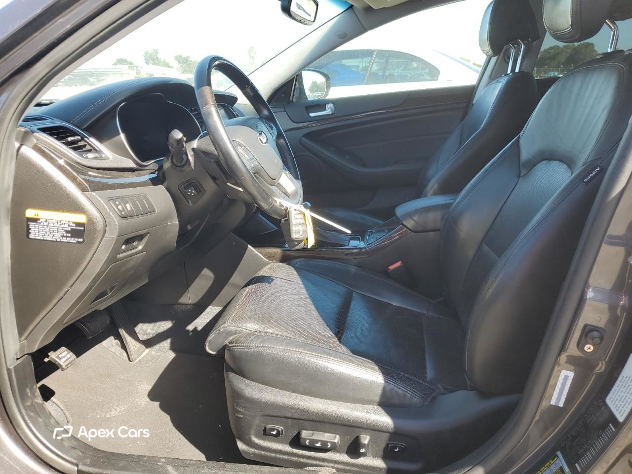 Kia Cadenza 2014