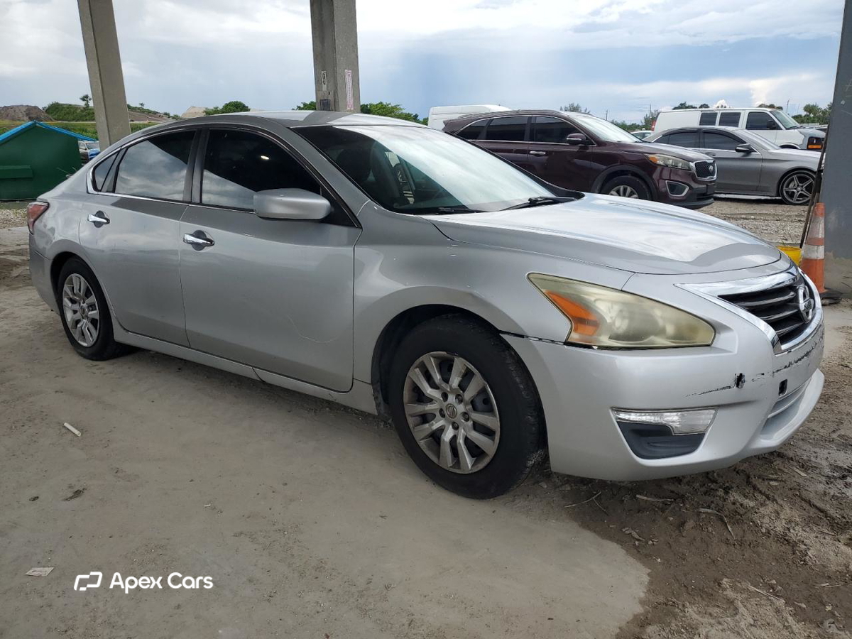 Nissan Altima 2015