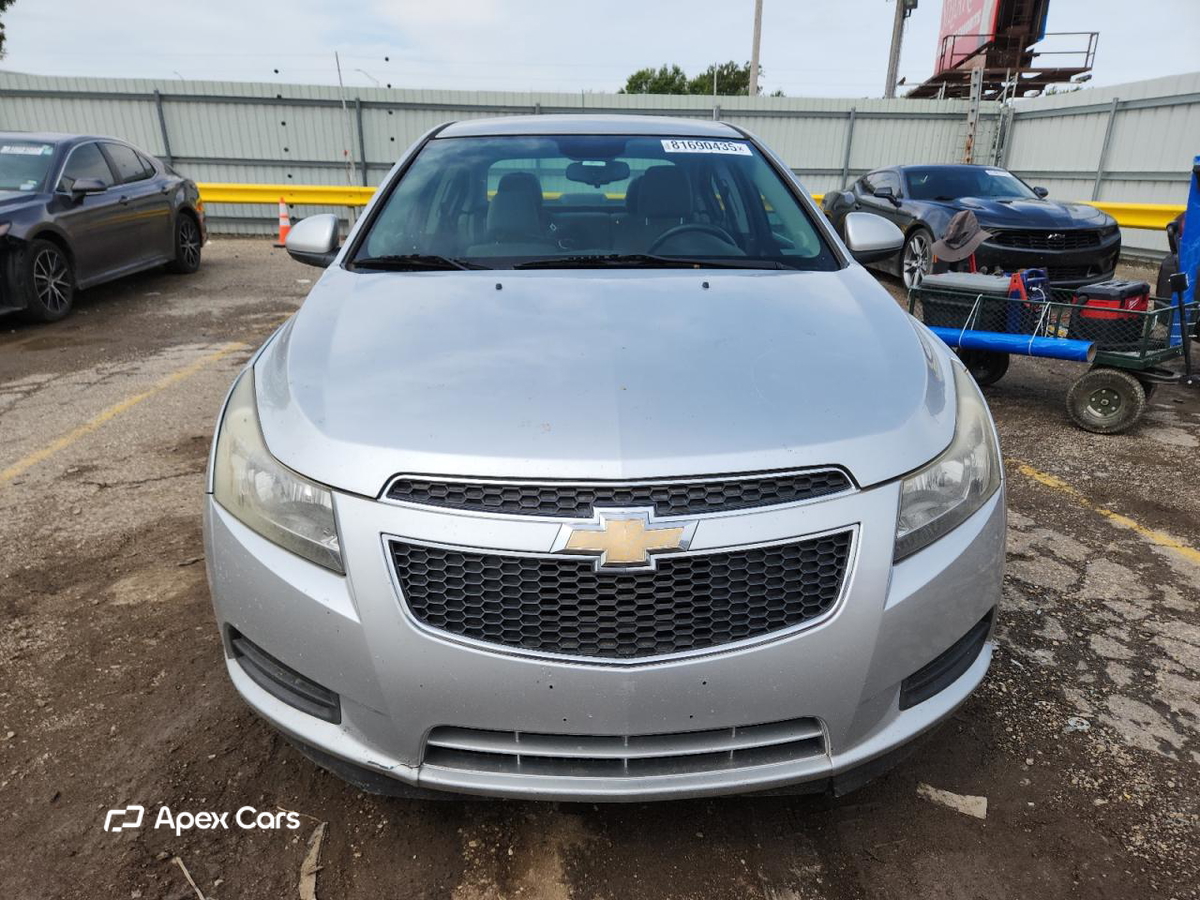 Cruze 2012