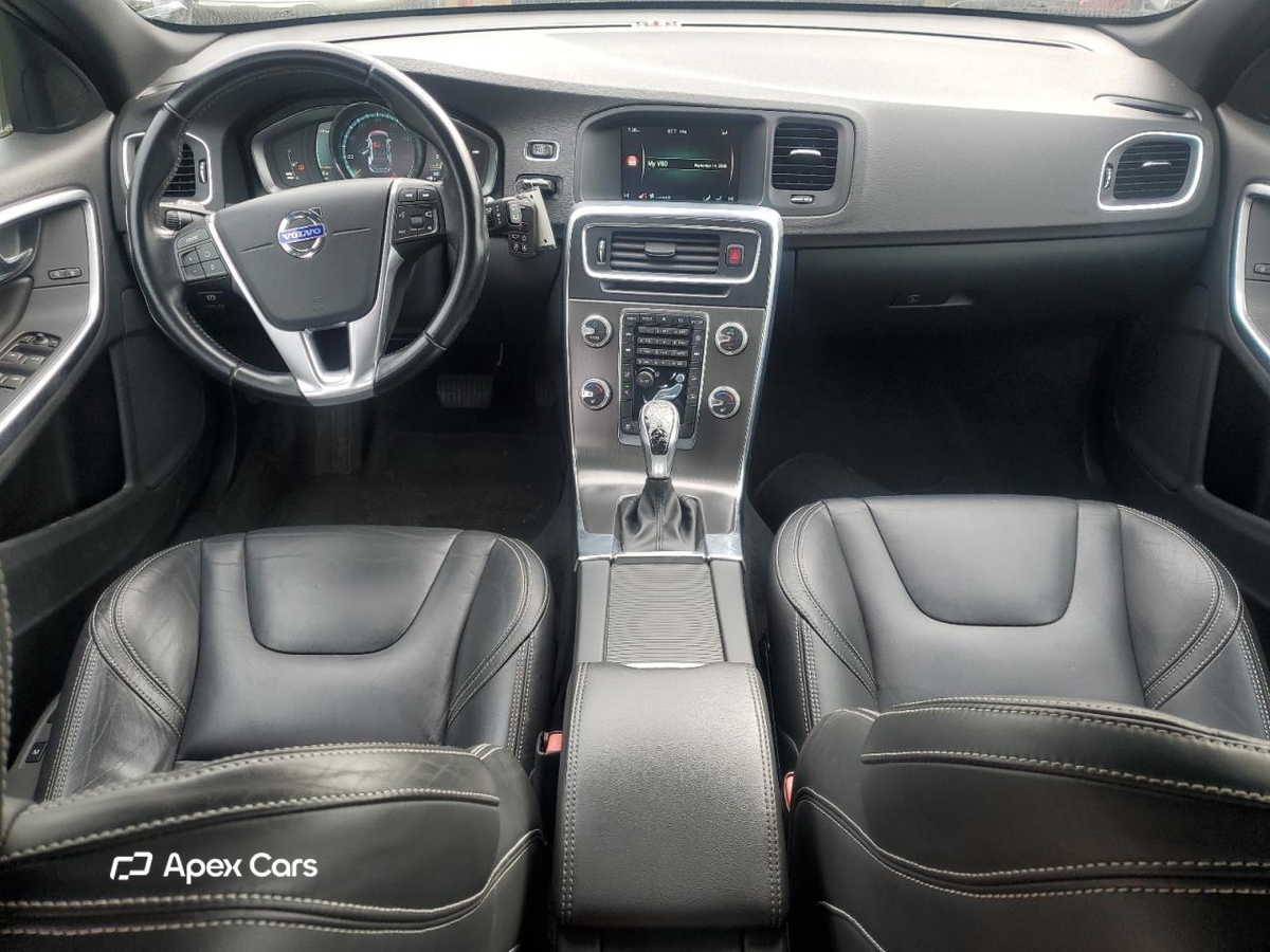 V60 2015