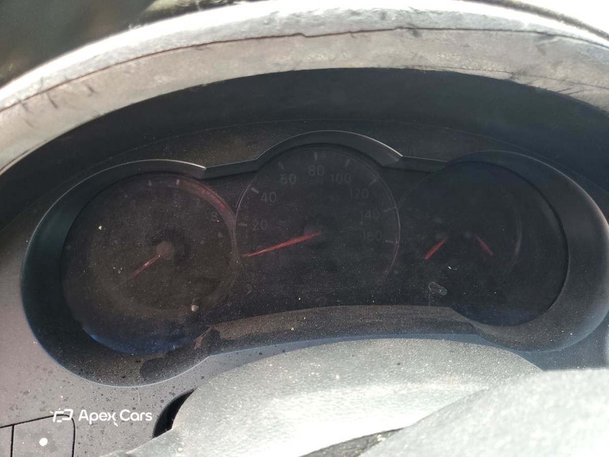 Nissan Altima 2010