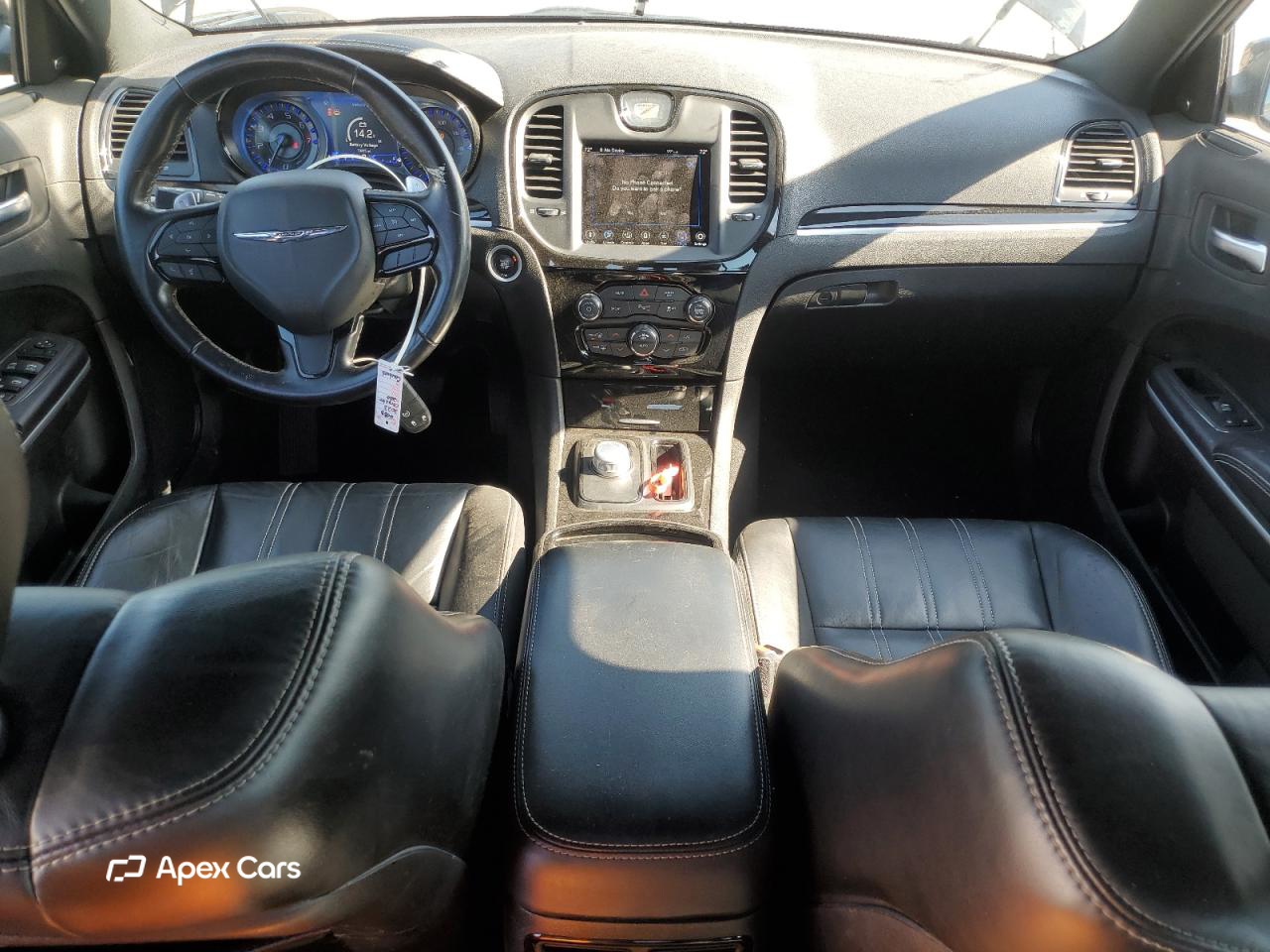 Chrysler 300 2022