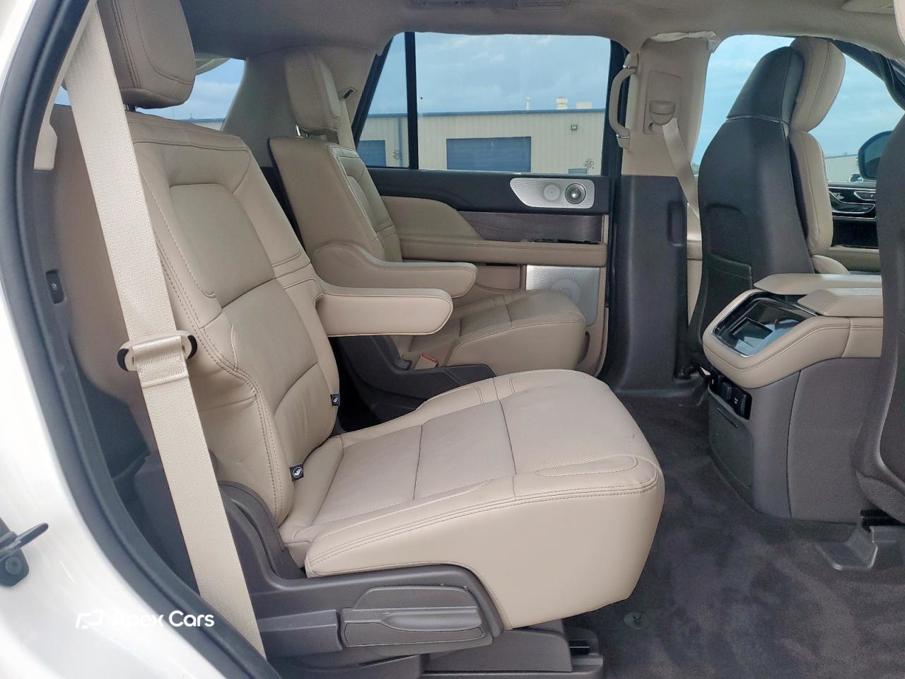 Lincoln Navigator 2024