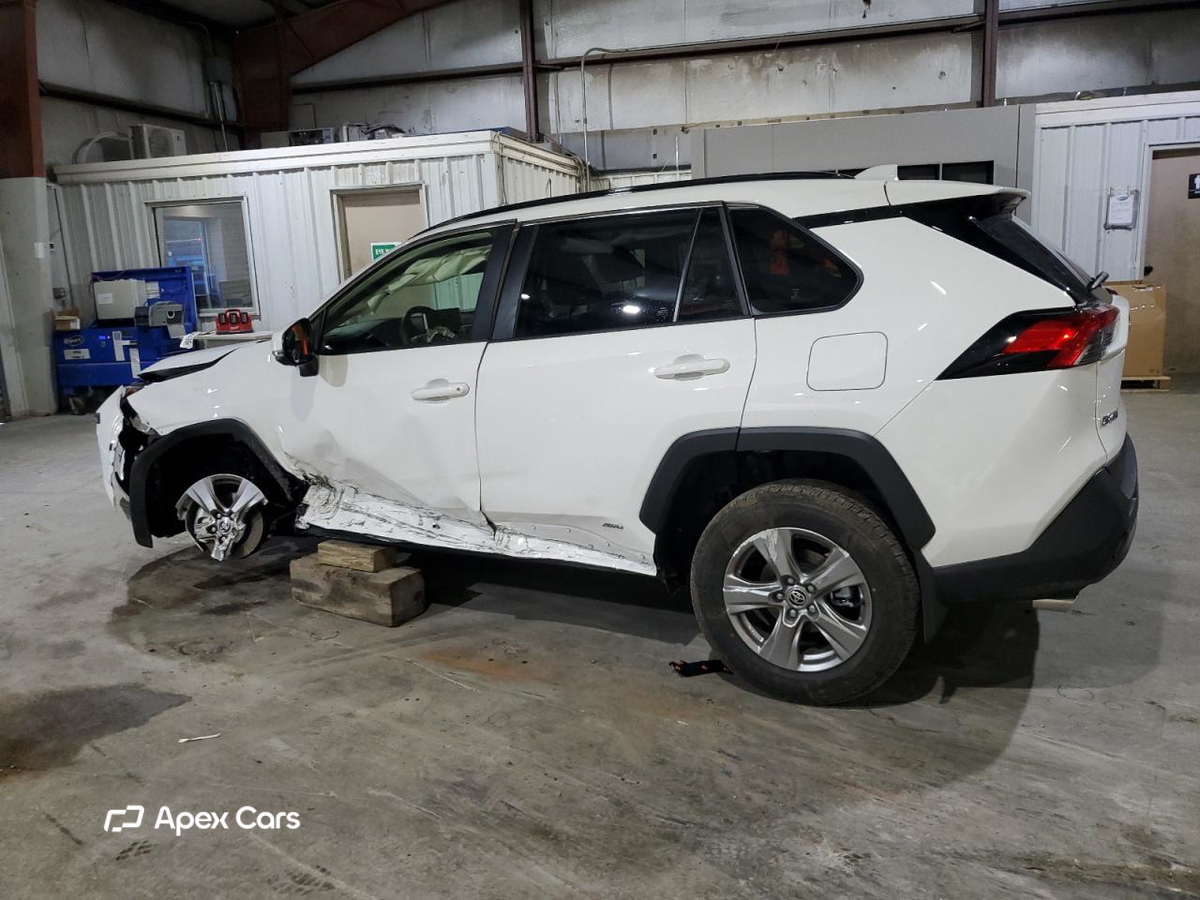 Toyota RAV 4 2025