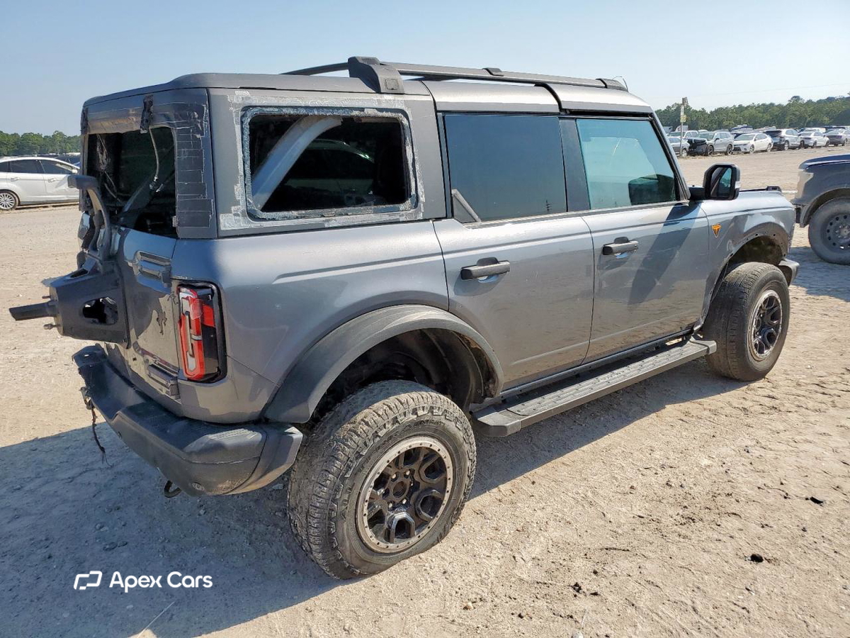 Ford Bronco 2023
