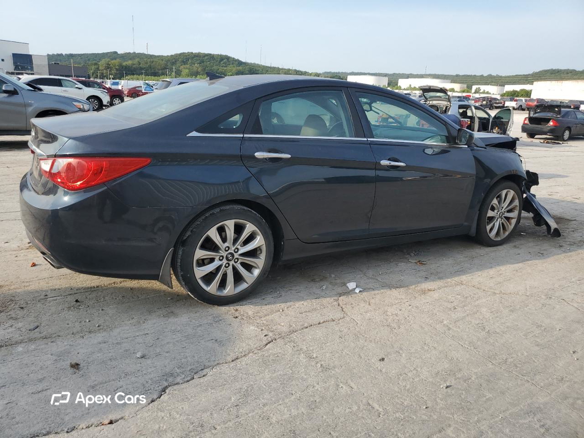 Hyundai Sonata 2013