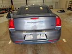 Chrysler 300 2022