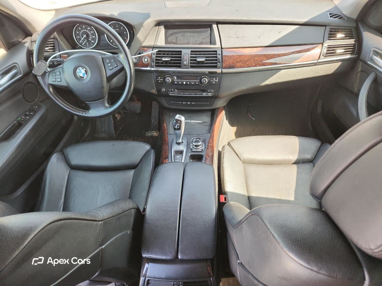 BMW X5 2011